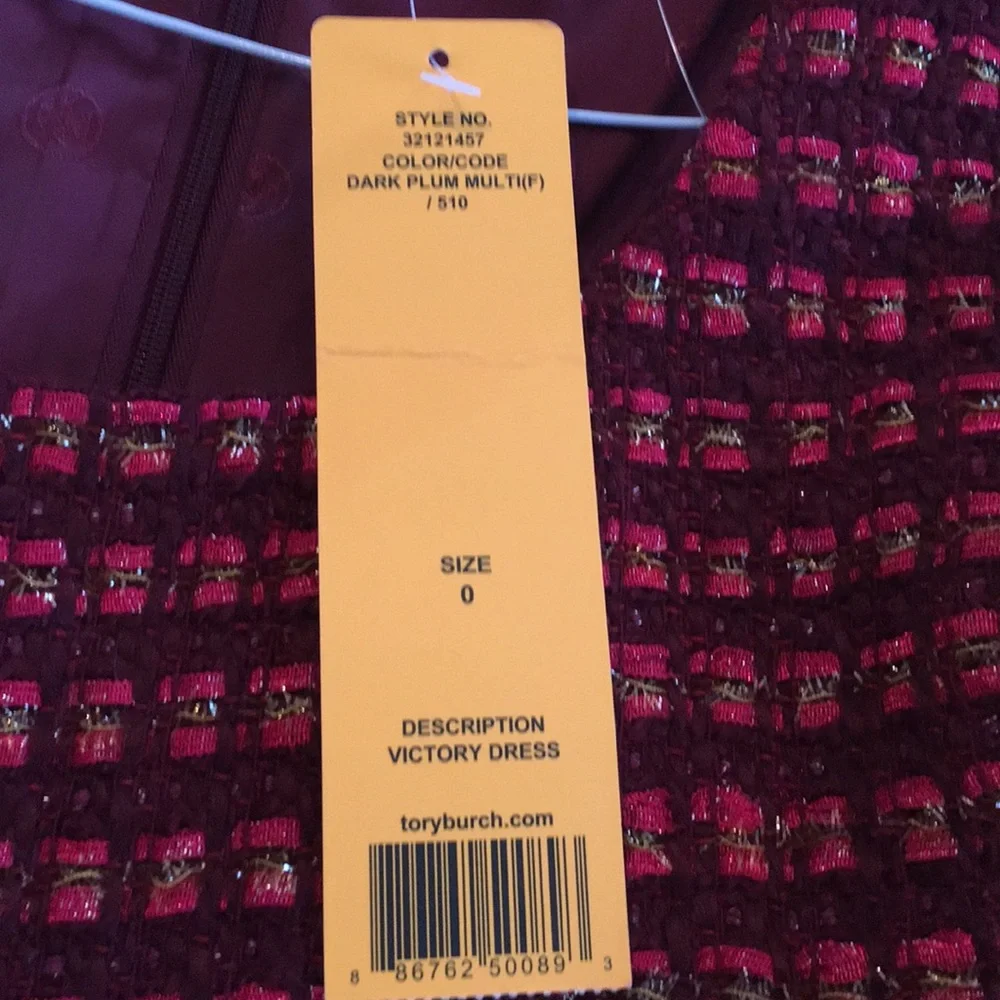 Tory Burch victory dress.NWT. In dark‎ plum